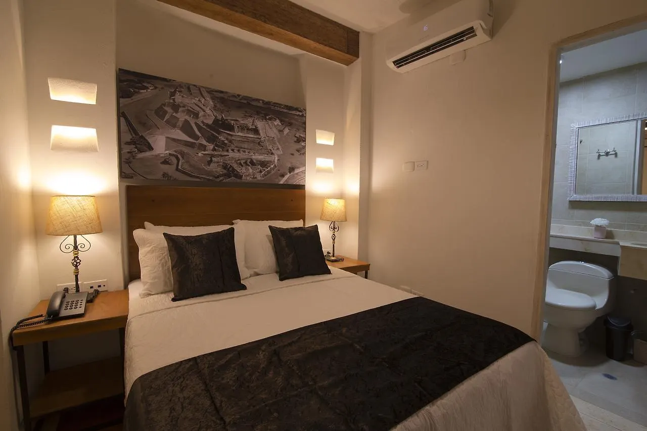 Life Is Good Cartagena Hostel