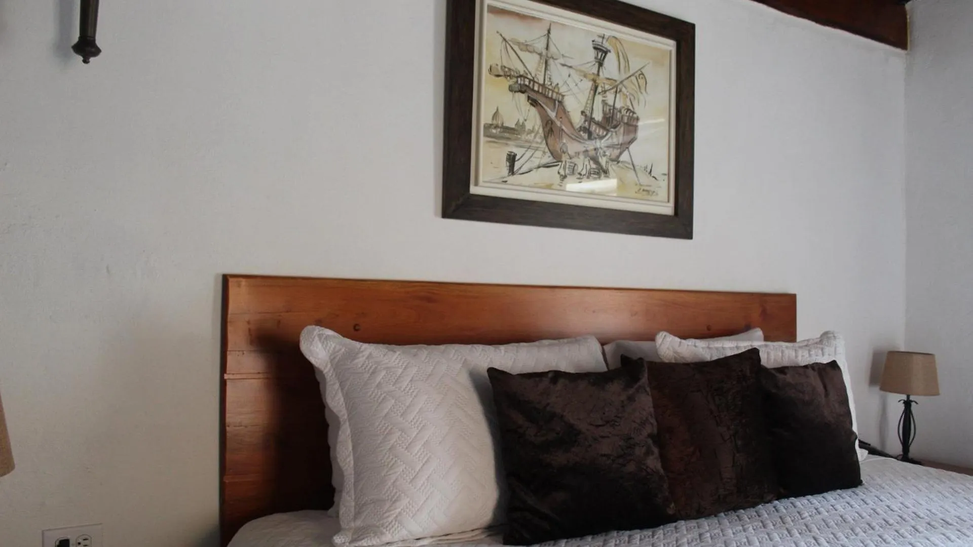 Life Is Good Cartagena Hostel Colombia